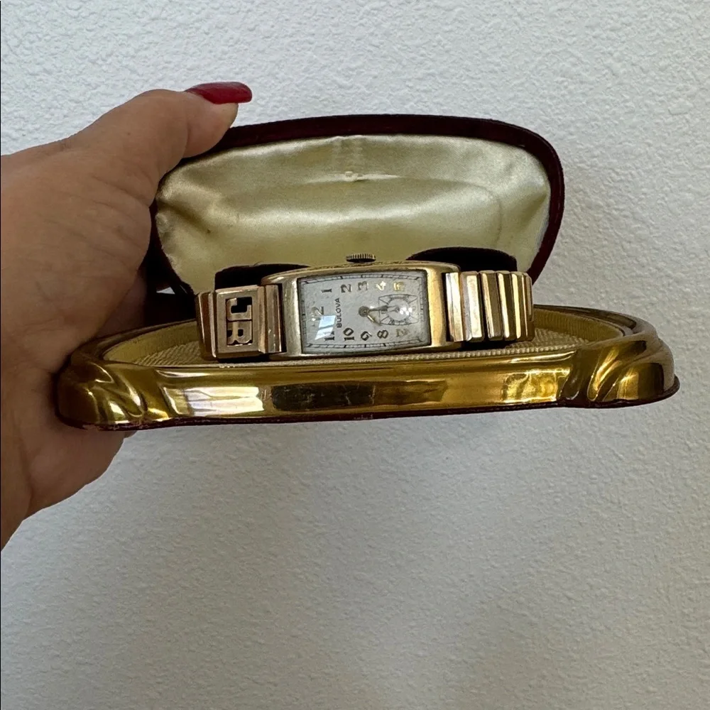 Bulova vintage Gold Watch gold filled